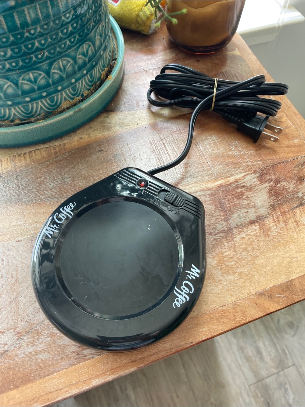 Mr. Coffee Black Electric Mug Warmer with Power Indicator